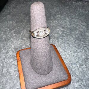 Banana Republic goldtone cz ring sz 6